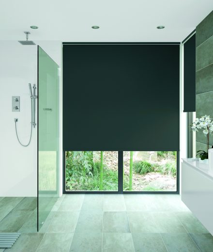 LL 2020 Roller Iona BO Slate Bath