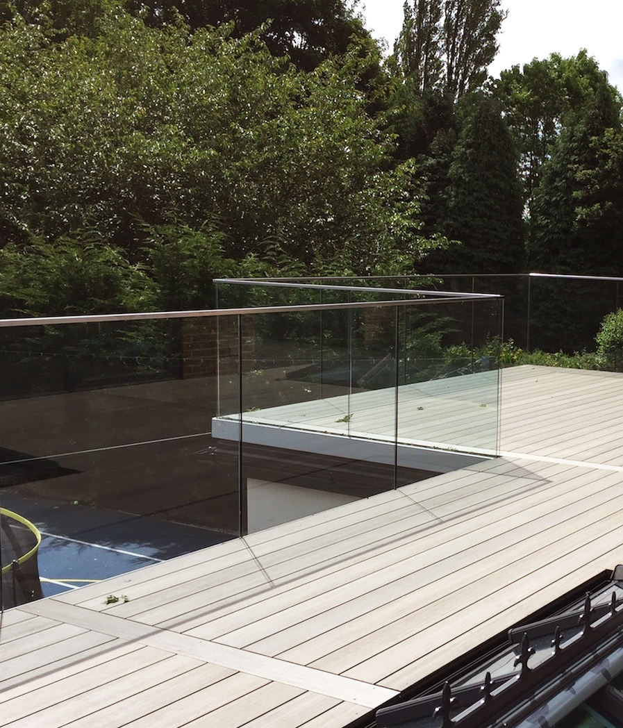 Glass balustrade