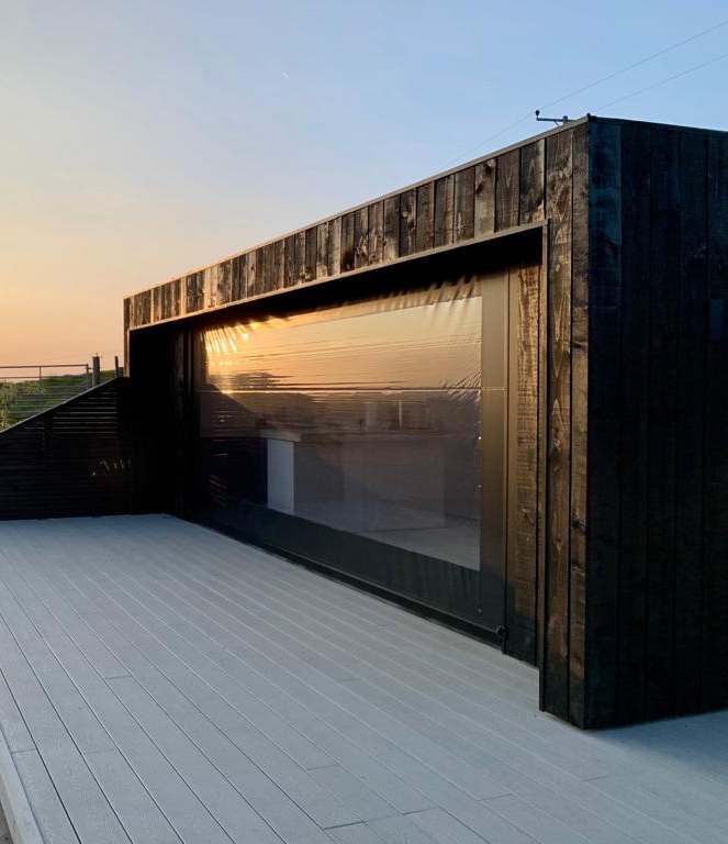 Outdoor blinds